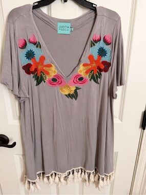 Judith March Gray V-Neck Embroidered Floral Tassel Tunic